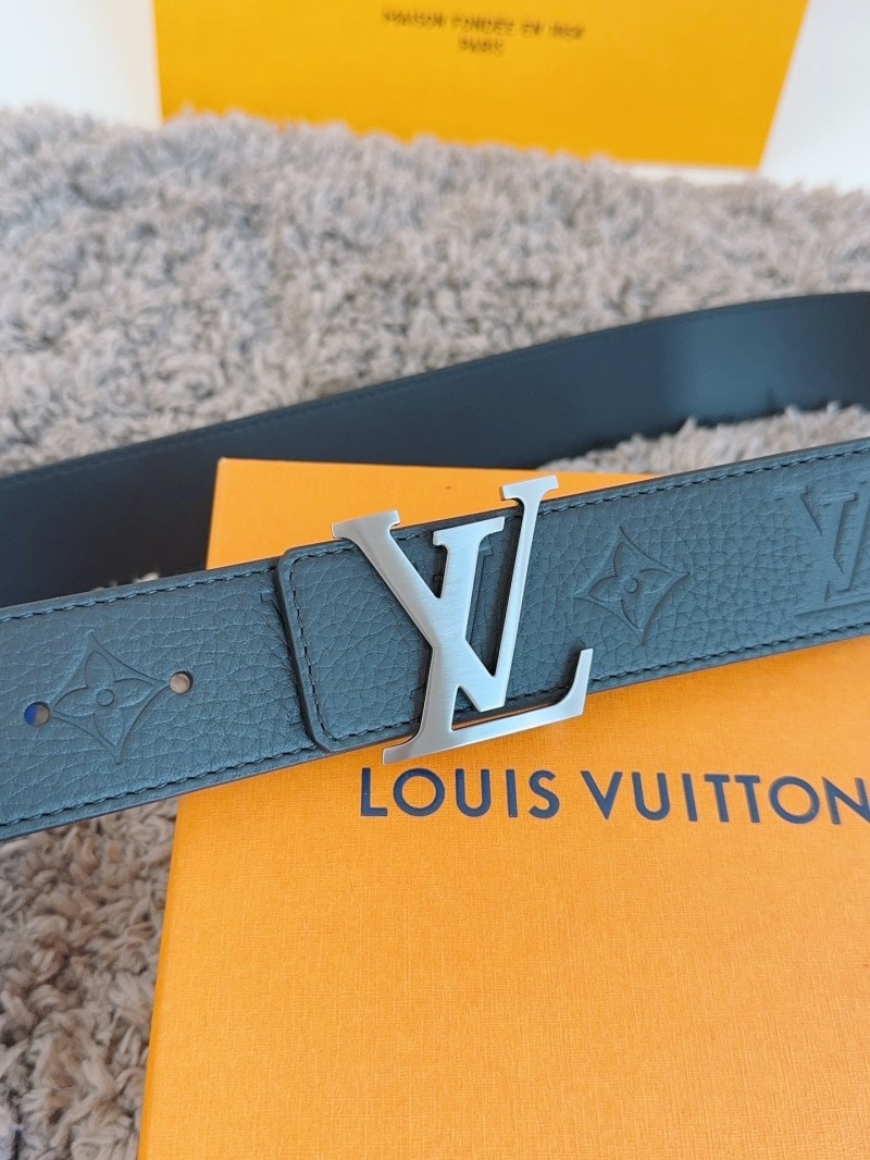 l0vis Vvtt0n belts